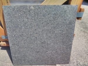 Read more about the article 6 Solid Reasons Why You Should Choose Granite Tiles for a Long-lasting Surface